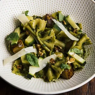 pasta dish, pasta, food