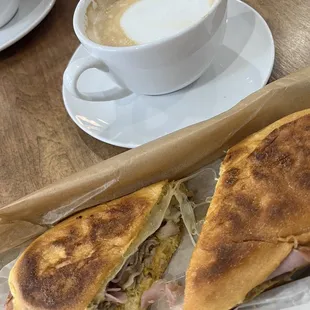 Media Noche Sandwich