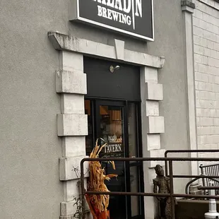 Entrance thru side door