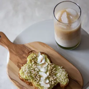 Pandan toast &amp; pandan iced coffee