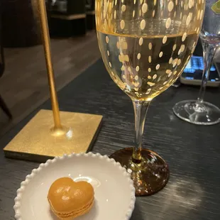 Passion Fruit Macaroon