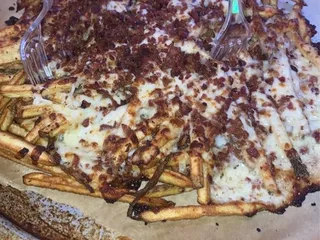 Cuzn’z Bar & Grill