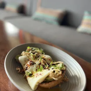 Avocado Mollete