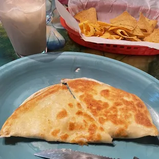 Plain quesadilla which I highly enjoyed &amp; the horchata is delicious.