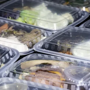 Healthy, Low-Carb meals are ideal for Paleo, Keto, Vegan or AIP diets.