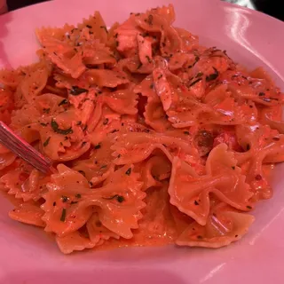 Farfalle Al Salmone