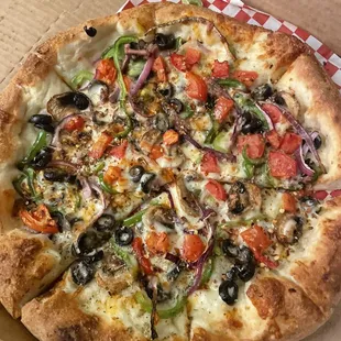 Fresh Veggie Pizza