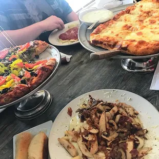 food, pizza