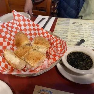Hot Rolls served with balsamic &amp; olive oil.