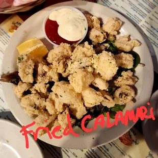 Fried calamari appetizer 4/5.