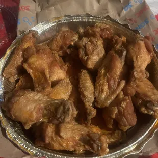 chicken wings and fried chicken, food