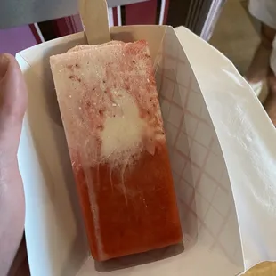 Strawberry Cream Paleta