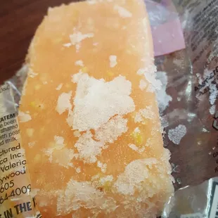Unfortunately, the paleta was frosted over...I did not like that...