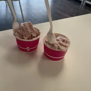 Strawberry icecream