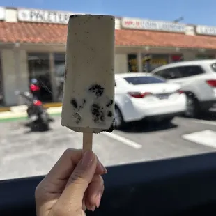 Oreo Popsicle