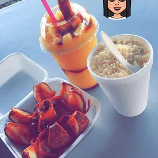 I'm not sure what the apple one is called... :( I just showed a picture. I have a chamango/volcan and elotes