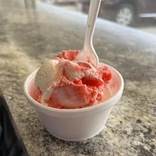 Strawberry Cheesecake ice cream
