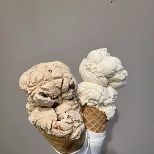 Double scoop cones of chocolate and pecan