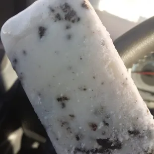 Cookies and cream popsicle mmmm