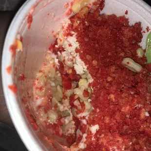 Hot Cheetos esquites.