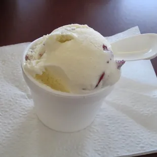 Rose Petal Ice Cream Small