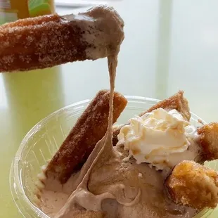 churros with ice cream