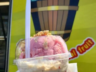 Nieves Yummy Scoops