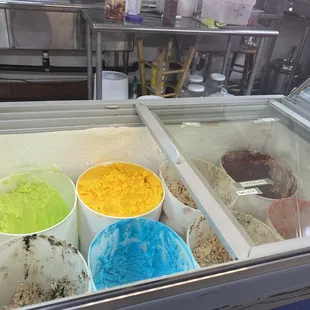 Flavors- lime, mango, bubble gum, cookies in cream, chocolate chip, chocolate, strawberry &amp; cream.