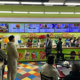 people at a fast food restaurant