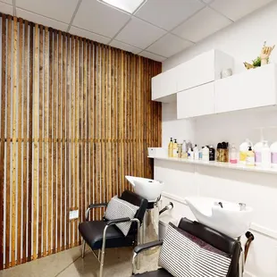 salon area