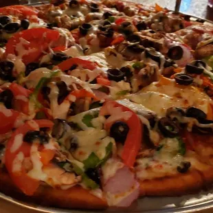 1/2 Veggie 1/2 The King on Gluten Free Crust