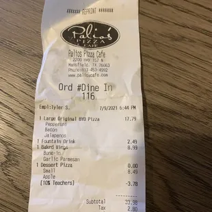 a receipt for a pizza