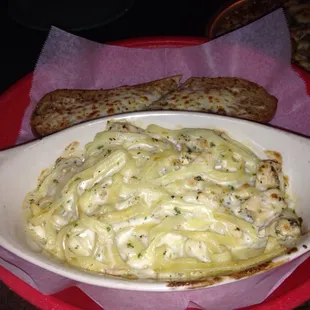 Chicken Alfredo