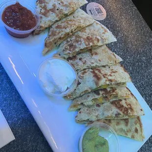 Chicken quesadilla was dry and not so tasty