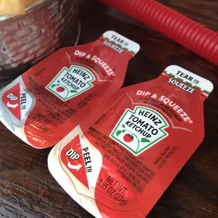 They have out ketchup packets ?!!!