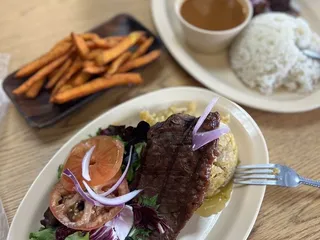 Sabor Latino - Puerto Rican Cuisine & Gallery