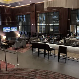 Main lobby, bar on the right, entrance on the left, and the theaters behind!