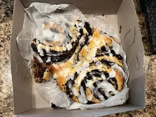 Samosky's Home Bakery