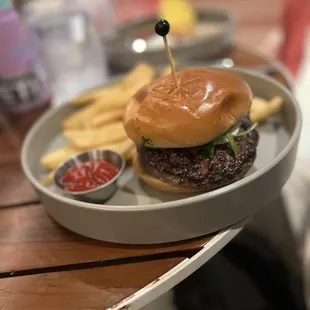 Palm Breeze Burger