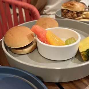 Kid&apos;s Cheeseburger sliders