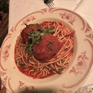 Spaghetti and meatballs