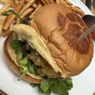 Palm House Smash Burger