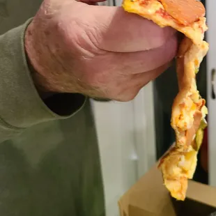 18" 3 topping Palm pizza. Take away soggy mess!