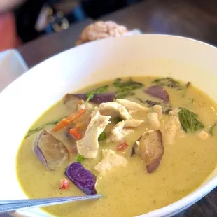 Green Chicken Curry