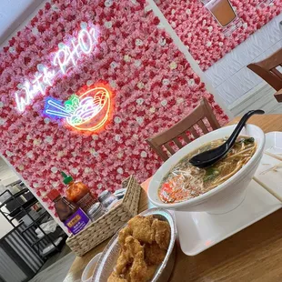 Breaded chicken breast w/pho