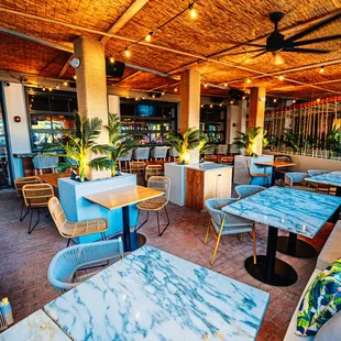 Palm Tree Club - Patio