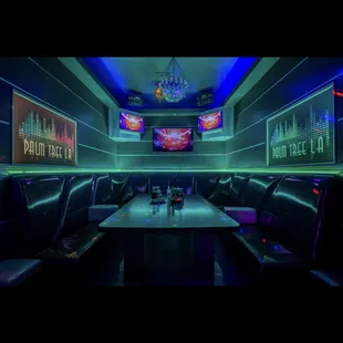 Premium Room
Upto 12 guests