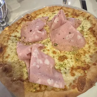 Mortadella Pizza