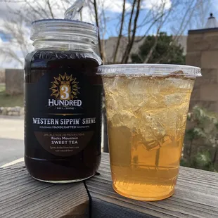 Arnold Palmer with 3 Hundred Days of Shine
