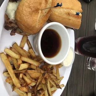 French Dip/Turkey Dip Sandwich